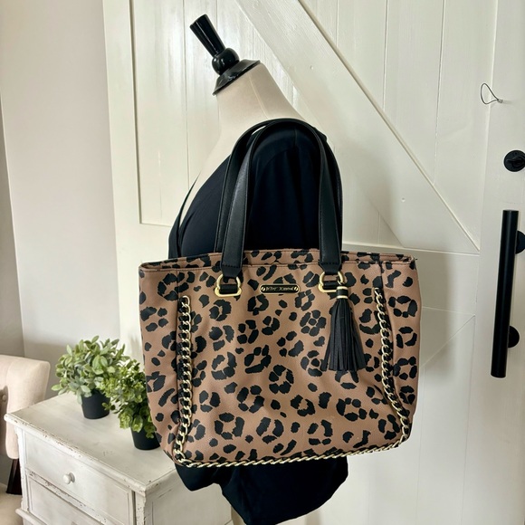 Betsey Johnson Animal Print Purse & Wallet Black Two Strap Bag Cat Lady Leopard - Picture 2 of 16